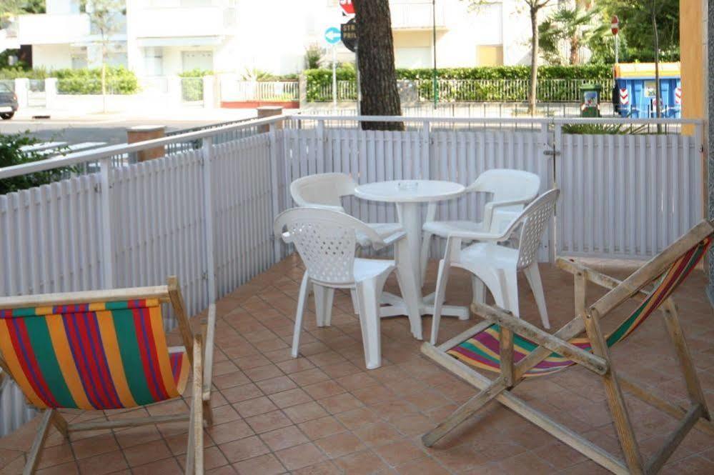 Patrizia Appartement Lignano Sabbiadoro Buitenkant foto